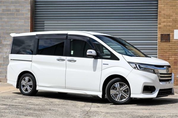 2018 Honda STEPWGN Wagon RP5 SPADA image