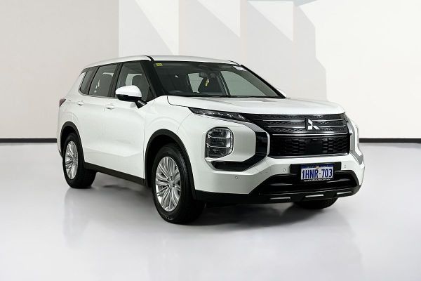 2022 Mitsubishi OUTLANDER ES 7 SEAT (2WD) ZM MY22 image