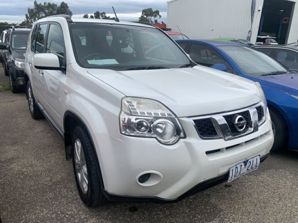 2012 Nissan X-Trail T31 Series 5 ST (FWD) White Continuous Variable Wagon image