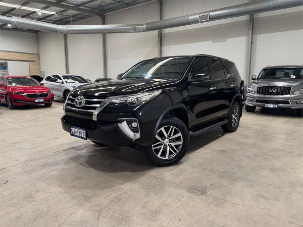2018 TOYOTA FORTUNER 4D WAGON GUN156R MY18 CRUSADE image