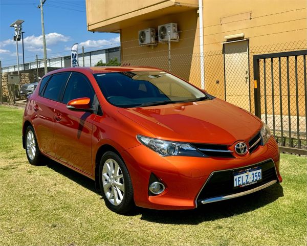 2014 TOYOTA COROLLA 5D HATCHBACK ZRE182R ASCENT SPORT image
