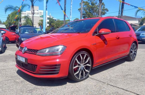 2014 Volkswagen Golf Hatchback VII MY14 GTI Performance image