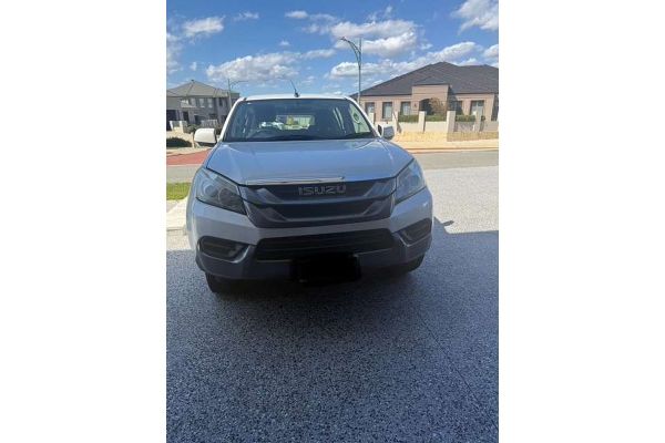 2014 Isuzu MU-X LS-M image