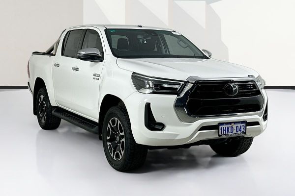 2021 Toyota HILUX SR5 (4x4) GUN126R FACELIFT 4X4 image