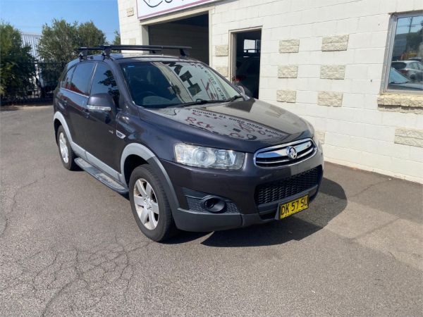 2012 HOLDEN CAPTIVA 4D WAGON CG MY12 7 SX (FWD) image