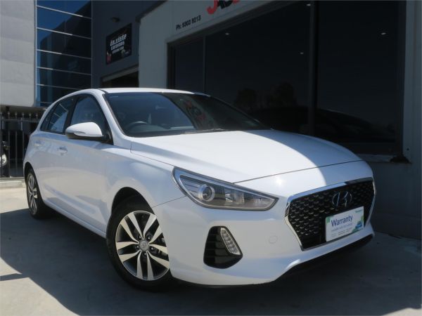 2020 HYUNDAI i30 4D HATCHBACK PD2 MY20 ACTIVE SMARTSENSE image