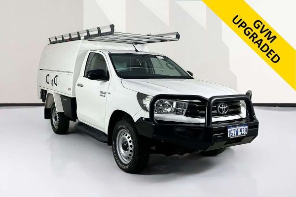 2017 Toyota HILUX SR (4x4) GUN126R 4X4 image
