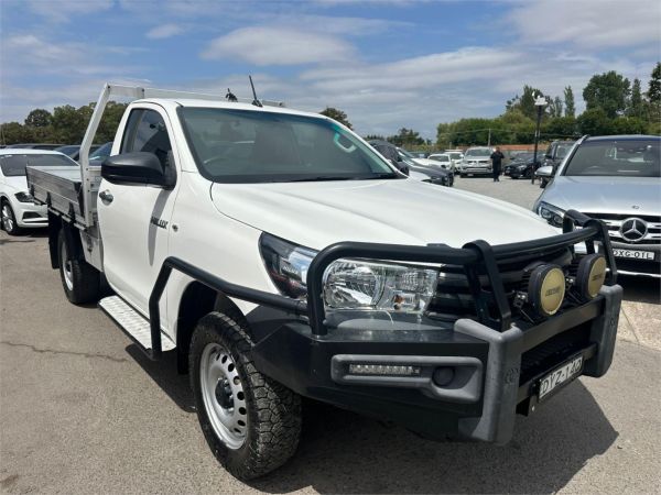 2018 Toyota Hilux Cab Chassis GUN125R Workmate image