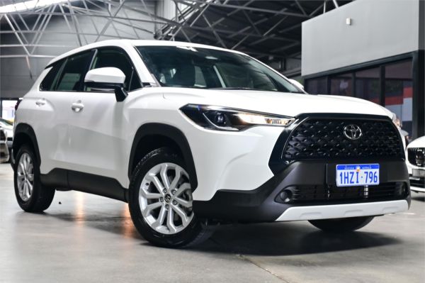 2023 Toyota Corolla Cross Wagon MXGA10R GX image