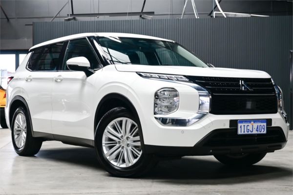 2024 Mitsubishi Outlander Wagon ZM MY24 ES image