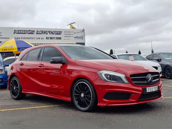2012 Mercedes-Benz A-Class Hatchback W176 A200 CDI image