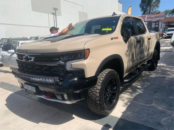 2022 CHEVROLET SILVERADO CREW CAB P/UP T1 MY23 1500 ZR2 image