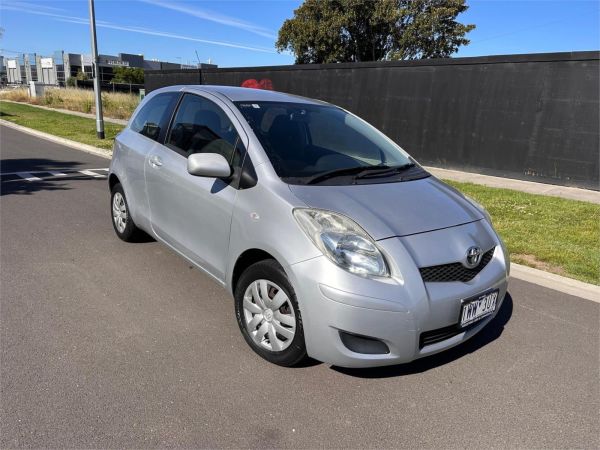 2009 TOYOTA YARIS 3D HATCHBACK NCP90R 08 UPGRADE YR image