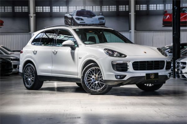 2017 Porsche Cayenne Wagon 92A MY17 Diesel Platinum Edition image