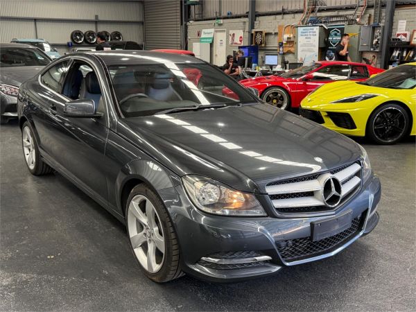 2012 Mercedes-Benz C-Class Coupe C204 C180 BlueEFFICIENCY image