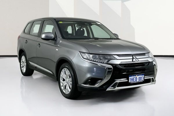2021 Mitsubishi OUTLANDER ES 7 SEAT (AWD) ZL MY21 image