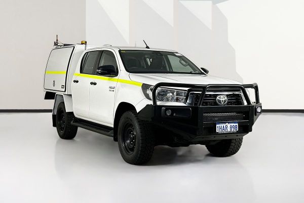 2020 Toyota HILUX SR (4x4) GUN126R MY19 UPGRADE 4X4 image