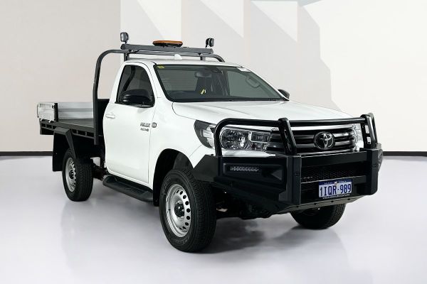 2025 Toyota HILUX SR (4x4) GUN126R RC 4X4 image