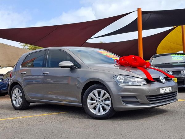2014 Volkswagen Golf Hatchback VII MY15 90TSI Comfortline image