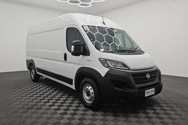 2021 Fiat Ducato Series 7 LWB Mid Roof image
