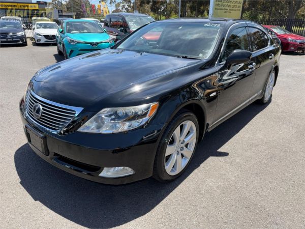 2007 Lexus LS600h Sedan UVF45 Hybrid image