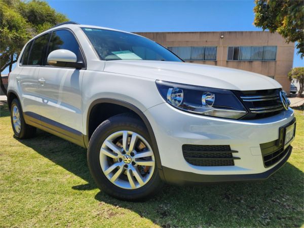 2015 VOLKSWAGEN TIGUAN 4D WAGON 5NC MY16 118 TSI (4x2) image