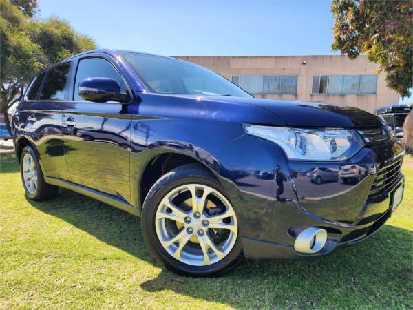 2013 MITSUBISHI OUTLANDER 4D WAGON ZJ ASPIRE (4x4) image