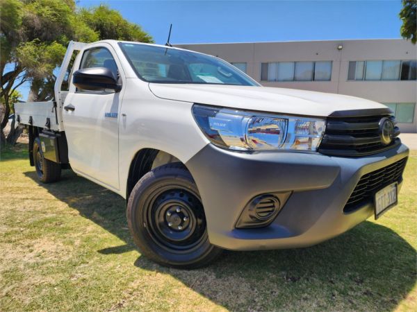 2020 TOYOTA HILUX C/CHAS TGN121R MY19 UPGRADE WORKMATE image