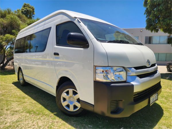 2018 TOYOTA HIACE BUS KDH223R MY16 COMMUTER image