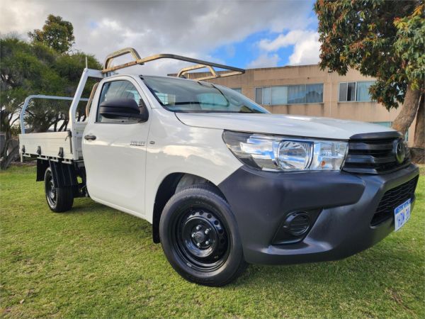 2020 TOYOTA HILUX C/CHAS TGN121R FACELIFT WORKMATE image