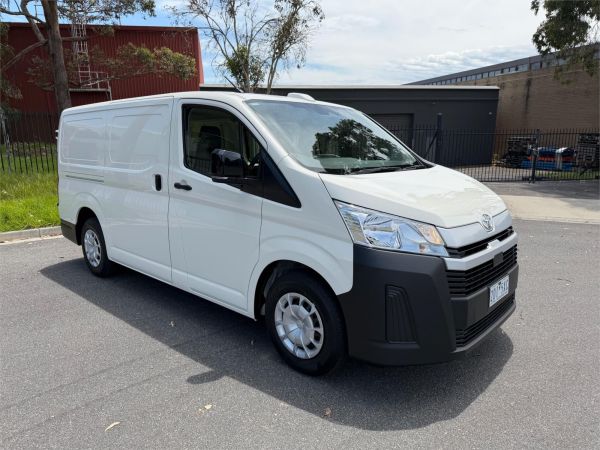 2025 Toyota Hiace Van GDH300R image