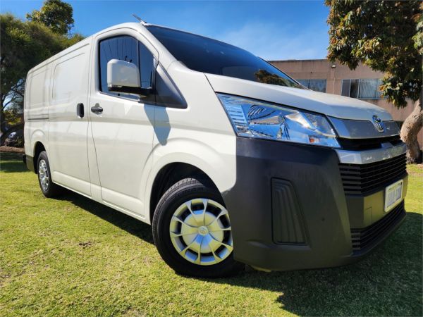 2020 TOYOTA HIACE 4D VAN GDH300R LWB image