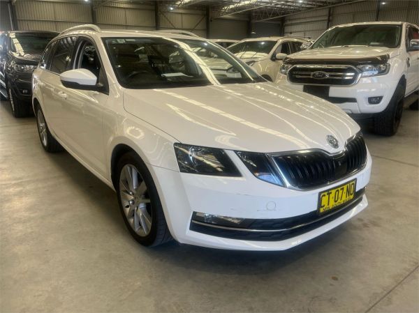 2019 SKODA Octavia Wagon NE MY19 110TSI image