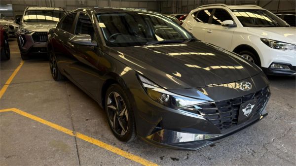 2020 HYUNDAI i30 4D SEDAN CN7.V1 MY21 ACTIVE image