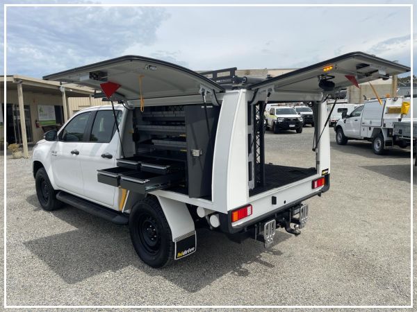 2021 Toyota Hilux Cab Chassis GUN126R SR image