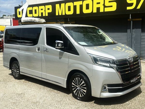 2019 Toyota Granvia GDH303R Silver 6 Speed Sports Automatic Wagon image