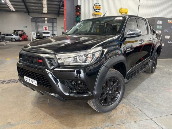 2018 Toyota Hilux GUN126R MY17 SR5 (4x4) Black 6 Speed Automatic Dual Cab Utility image