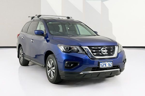 2018 Nissan PATHFINDER ST (4x2) R52 MY17 SERIES 2 image