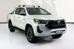 Image for 2020 Toyota HILUX SR5 (4x4) GUN126R FACELIFT 4X4
