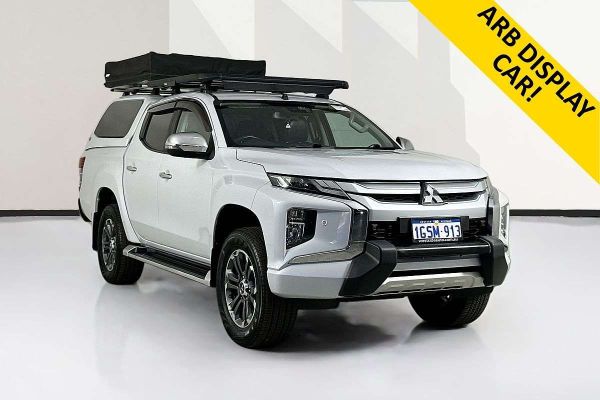 2018 Mitsubishi TRITON GLS (4x4) PREMIUM MR MY19 4X4 image
