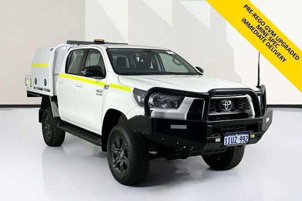 2025 Toyota HILUX SR 48V (4x4) GUN126R RC 4X4 image