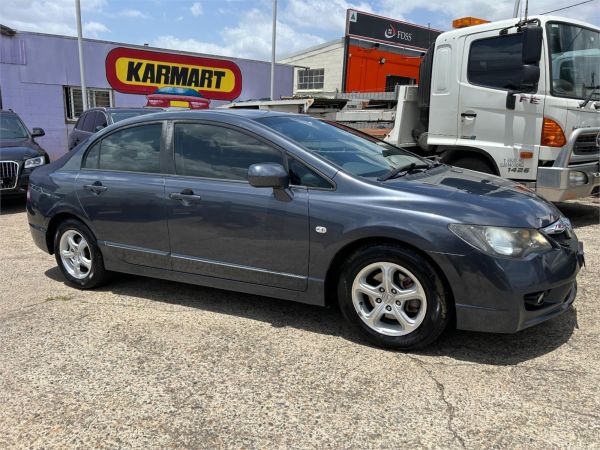 2010 HONDA CIVIC 4D SEDAN MY10 VTi image