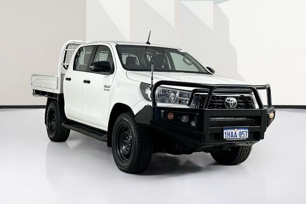 2020 Toyota HILUX SR (4x4) GUN126R MY19 UPGRADE 4X4 image