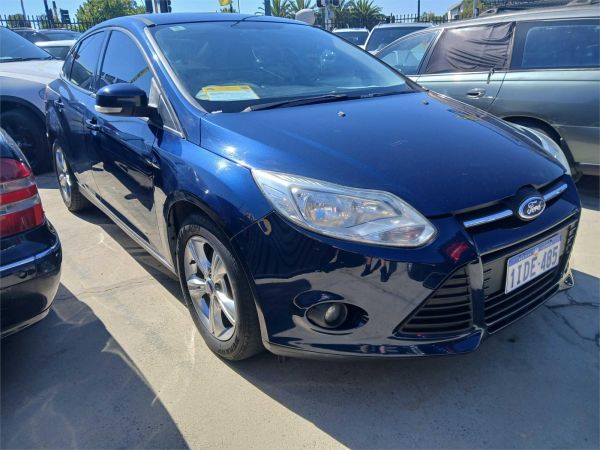 2011 FORD FOCUS 5D HATCHBACK LW TREND image