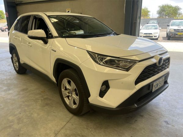 2020 Toyota RAV4 Wagon AXAH54R GX image