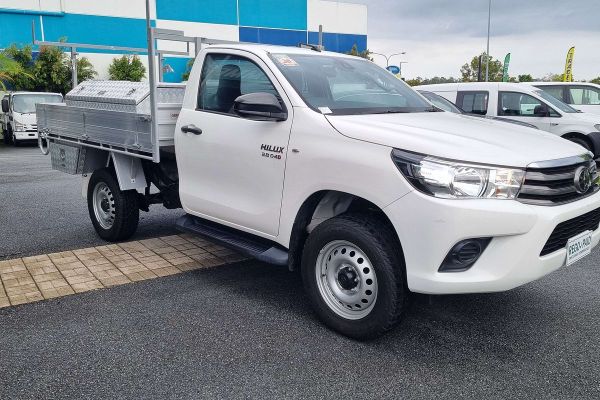 2020 Toyota Hilux SR GUN126R 4X4 image