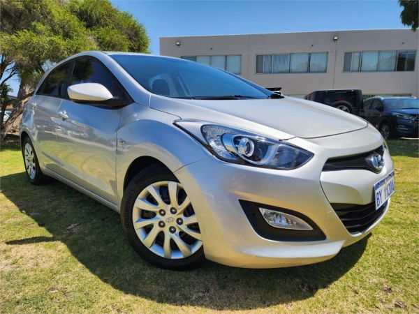 2013 HYUNDAI i30 5D HATCHBACK GD ACTIVE image