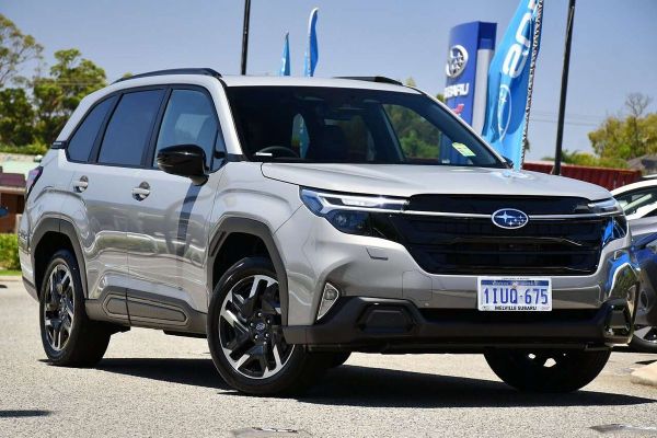 2025 Subaru Forester Touring S6 image