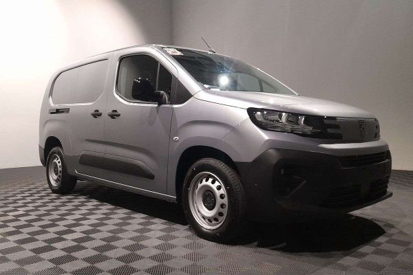 2025 Peugeot Partner Pro K9 LWB Low Roof image