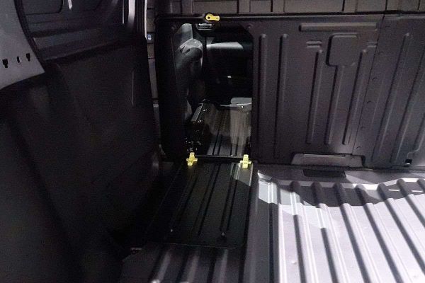 2025 Peugeot Partner Pro K9 LWB Low Roof image